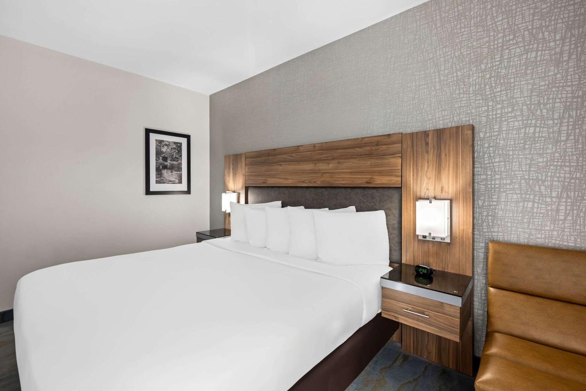 The Penn Stroud, Stroudsburg - Poconos, Ascend Hotel Collection מראה חיצוני תמונה