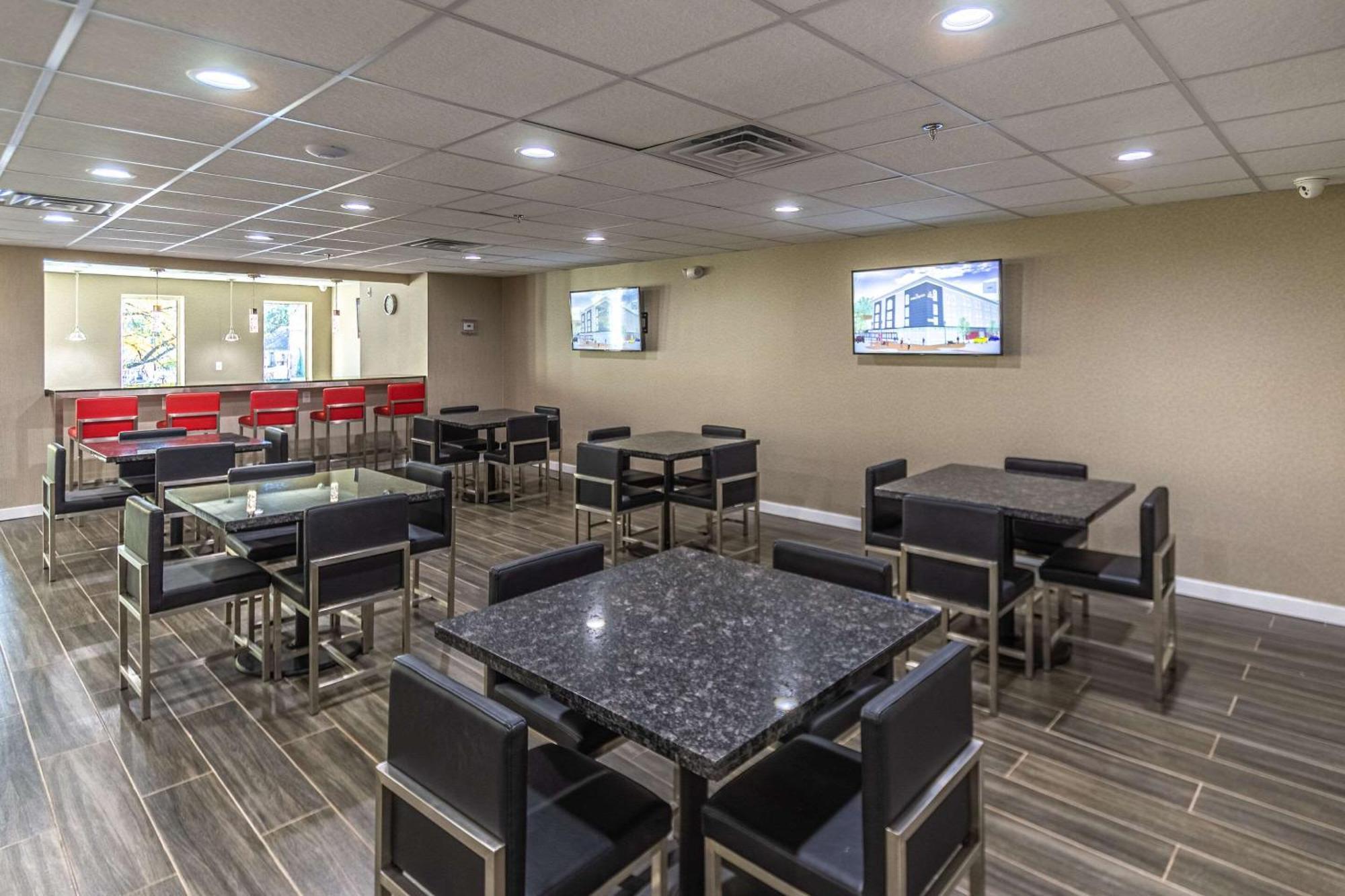 The Penn Stroud, Stroudsburg - Poconos, Ascend Hotel Collection מראה חיצוני תמונה